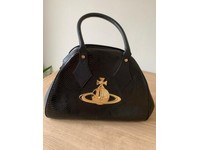 vivienne westwood clutch sale